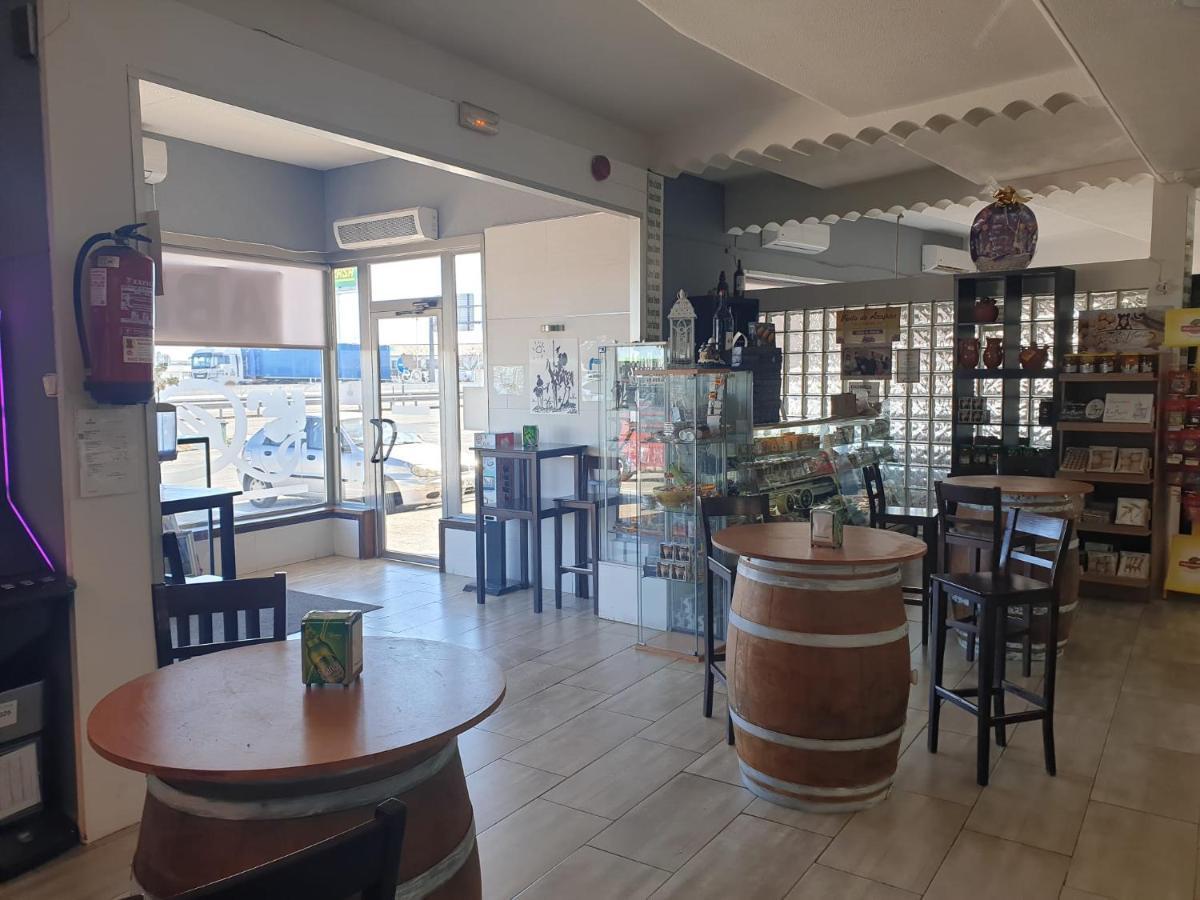Complejo Hotelero Saga Manzanares Luaran gambar